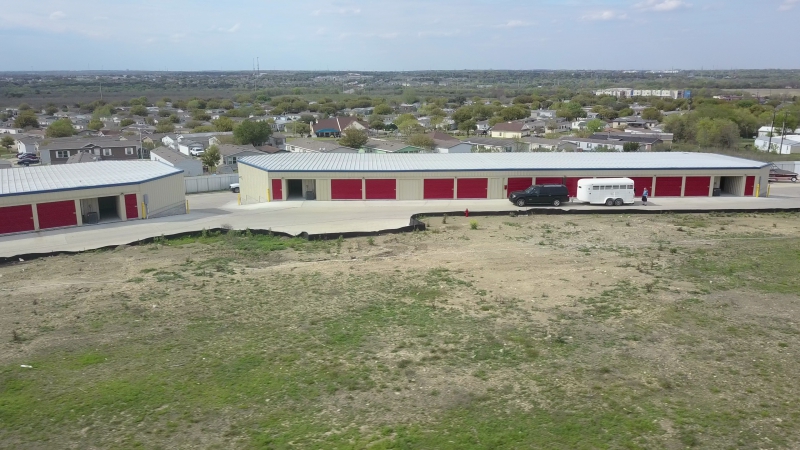 drive-up self storage facility near Austin